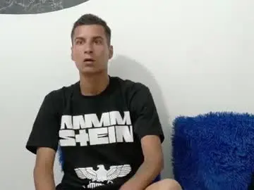 Chaturbate Nude Webcam of cameronsilverman