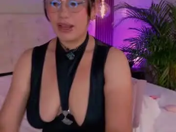 Chaturbate Best Webcam of lauraruiz1
