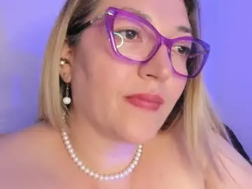 Chaturbate Live Sex Cam of naty__mature_