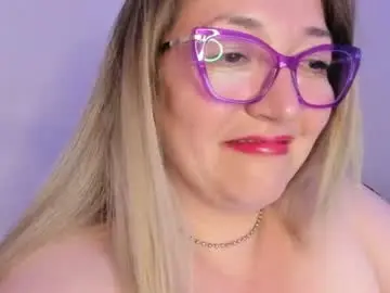 Chaturbate Adult Webcams of naty__mature_