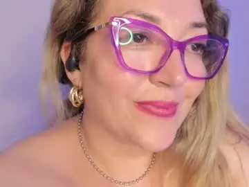 Chaturbate Adult Webcams of naty__mature_