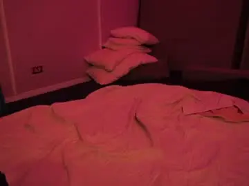 Chaturbate Live Sex Cam of ohouroboros