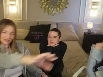 Chaturbate Sex Cam of bright_diamonds_054