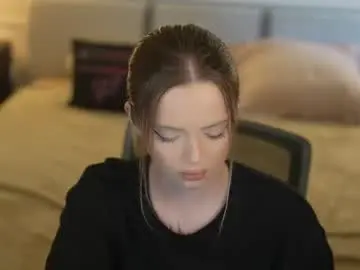 Chaturbate Live Sex Cam of bright_diamonds_054