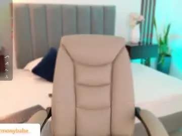 Chaturbate Live Sex Cam of harmonybabe_