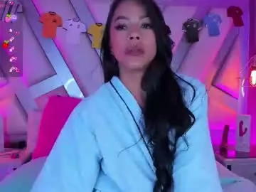 Chaturbate Live Sex Cam of amber_villalobos