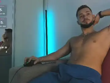 Chaturbate Best live sex cam show of nicholassx