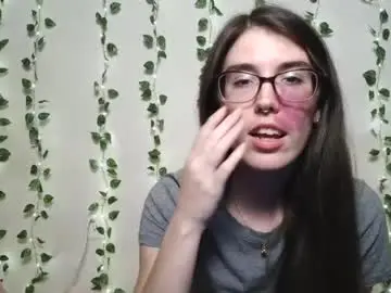 Chaturbate Free Porn Cam of thistlefernsby