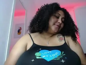 Chaturbate Adult Video Chat of ayliinn_