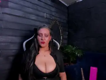 Chaturbate Nude Webcam of victoria_kyler