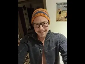 Chaturbate Live Sex Cam of lofe_1978