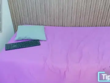 Chaturbate Live Sex of adams_niki