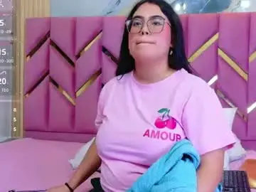 Chaturbate Sex Cam of curvybuffgirl