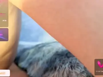 Chaturbate Best live sex cam show of mia_reys