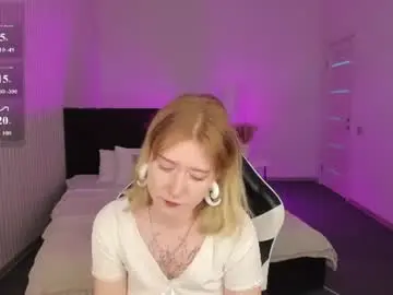 Chaturbate Sex Cam of elira_vane