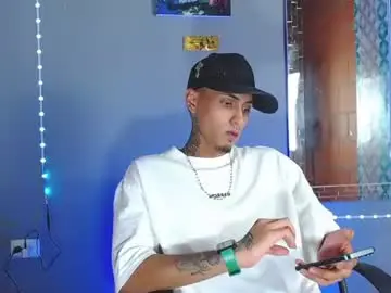 Chaturbate Live Porn of liiaam_lee_