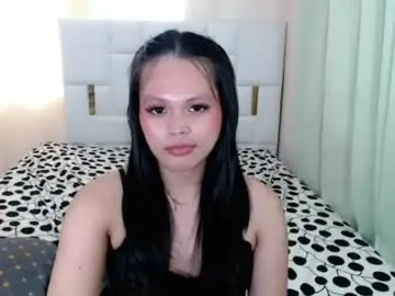 Chaturbate Sex Cam of urasian_kiesha
