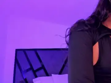 Chaturbate Live Porn of camila_harperr