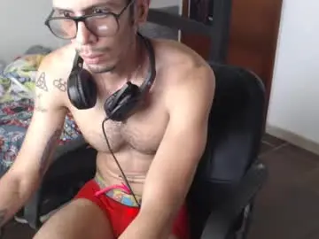 Chaturbate Adult Webcams of julfigo