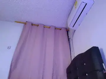 Chaturbate Free Porn Cam of mia_depp
