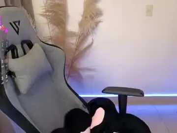 Chaturbate Live Sex of chloebum_