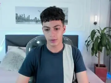 Chaturbate Live Porn of jeremias_1