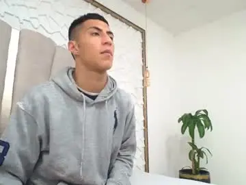 Chaturbate Sex Chat of mr_porn_9