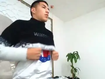 Chaturbate Best live sex cam show of mr_porn_9