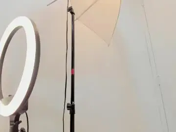 Chaturbate Live Porn of cristalbm_