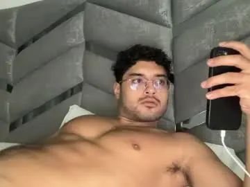 Chaturbate Free Live Porn of bdever7