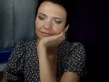 Chaturbate Private Sex Chat of hotmamaqueen234