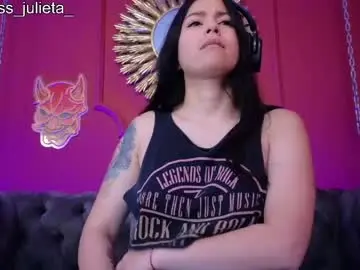 Chaturbate Free Live Porn of julieta_russell