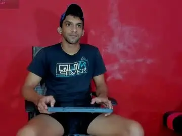 Chaturbate Nude Webcam of mike_shelby21
