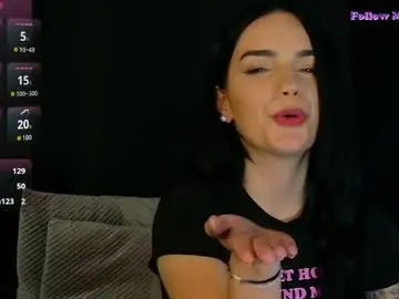Chaturbate Live Sex Cam of snow_white_19