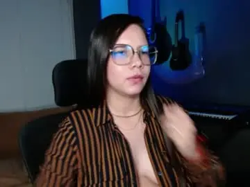 Chaturbate Live Sex Cam of kay_avrill