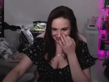 Chaturbate Watch Live Sex Cams of mari_moore7
