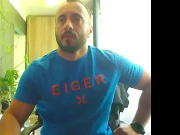 Chaturbate Free Live Porn of t_huracane