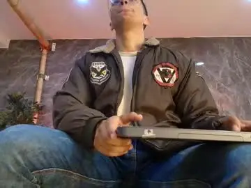 Chaturbate Live Sex of apolo_crus