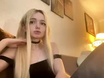 Chaturbate Live Sex of belledys