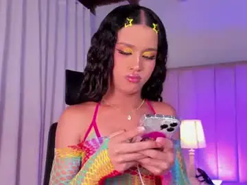 Chaturbate Live Sex Cam of alessia_belluci1