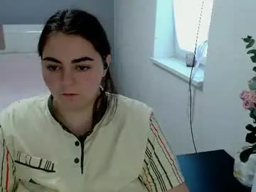 Chaturbate Adult Webcam of ellies_8