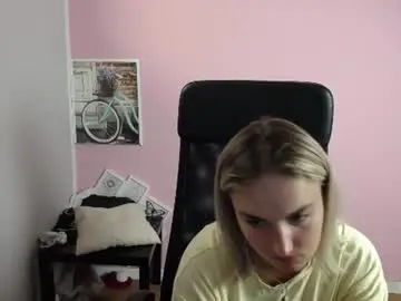 Chaturbate Sex Chat of viktoria_lovely
