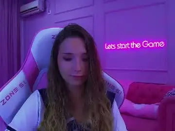 Chaturbate Live Sex Cam of elsieeverly