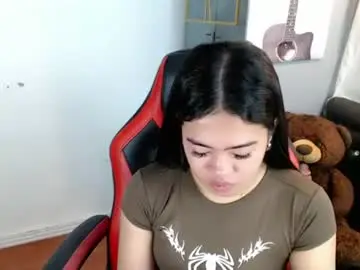 Chaturbate Adult Webcam of alesha_vibe_me