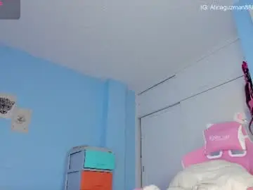 Chaturbate Live Sex Cam of alice_guzman1