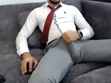 Chaturbate Free Porn Cam of dirtyybooyy77