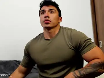 Chaturbate Adult Webcams of eithanconor1