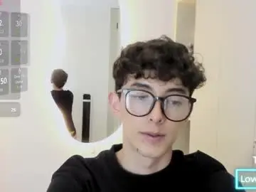 Chaturbate Adult Webcam of mikebelf4