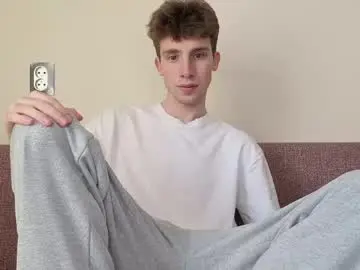 Chaturbate Sex Cam of cute_brian