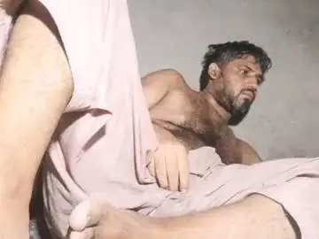 Chaturbate Free Porn Cam of hairybouy264541